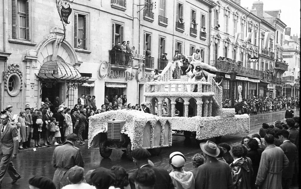 Saumur Mémoires de Fêtes - 1953