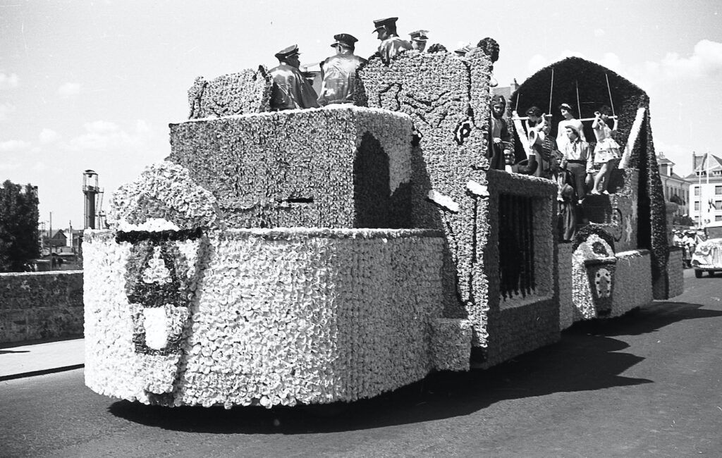Saumur Mémoires de Fêtes - 1957