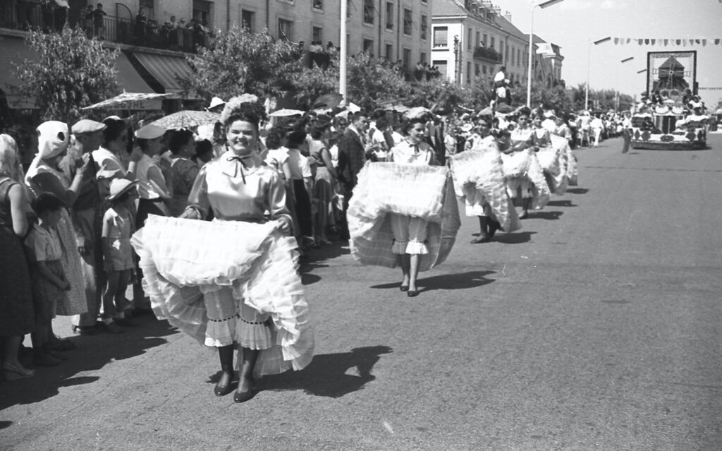 Saumur Mémoires de Fêtes - 1957