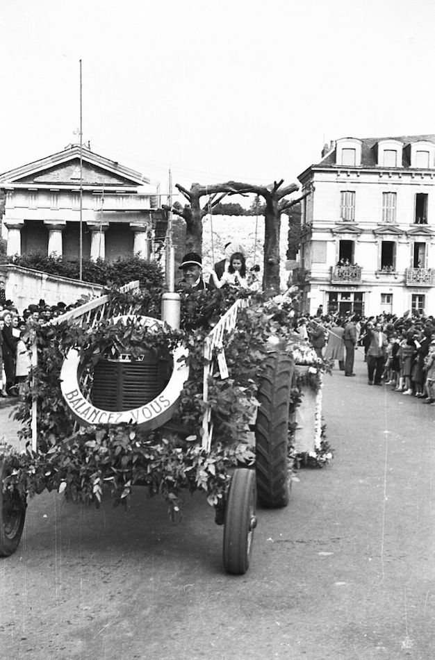 Saumur Mémoires de Fêtes - 1953